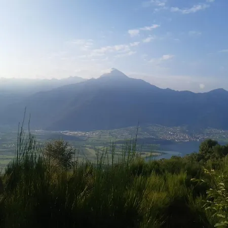 Casa Anna - Montemezzo Сasa de vacaciones *