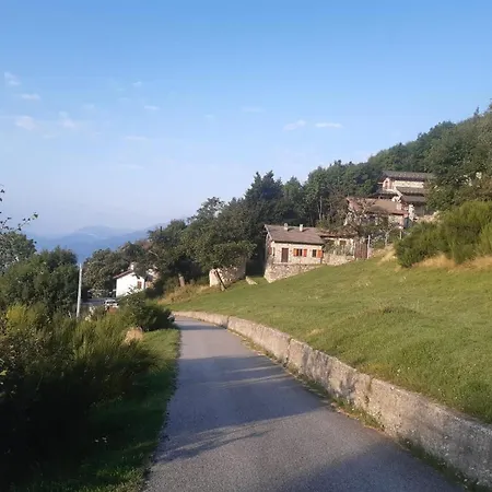 Casa Anna - Montemezzo Nyaraló Bugiallo